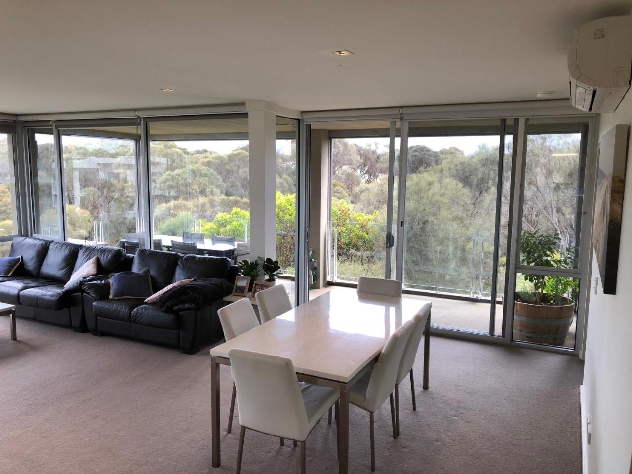 Onshore Torquay Extérieur photo
